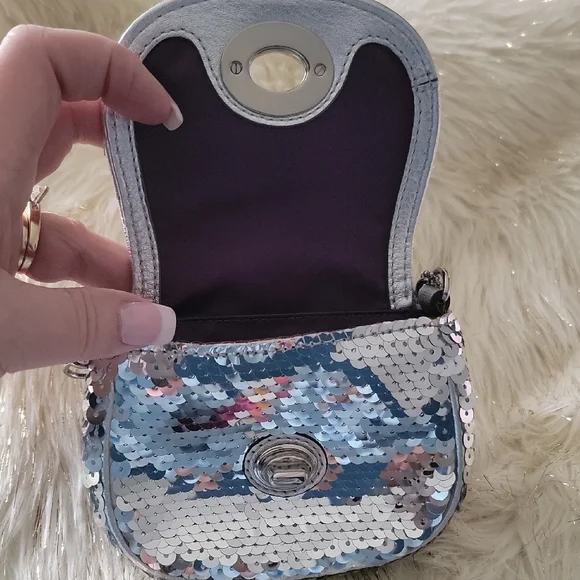 Coach Poppy Limited Edition Silver Sequin Micro Bag - Picture 10 of 16